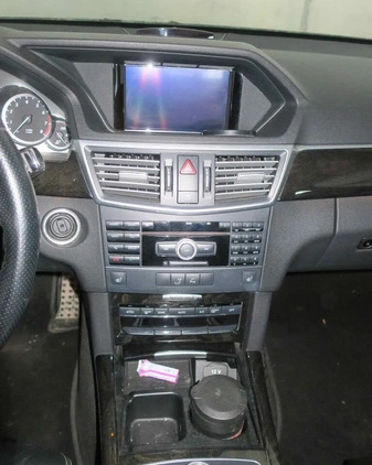 Mercedes-Benz Klasa E cena 14900 przebieg: 167162, rok produkcji 2010 z Kobyłka małe 67